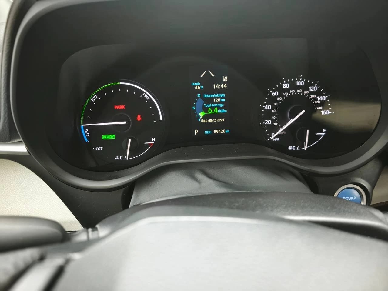 TOYOTA Venza (2022) photo 4