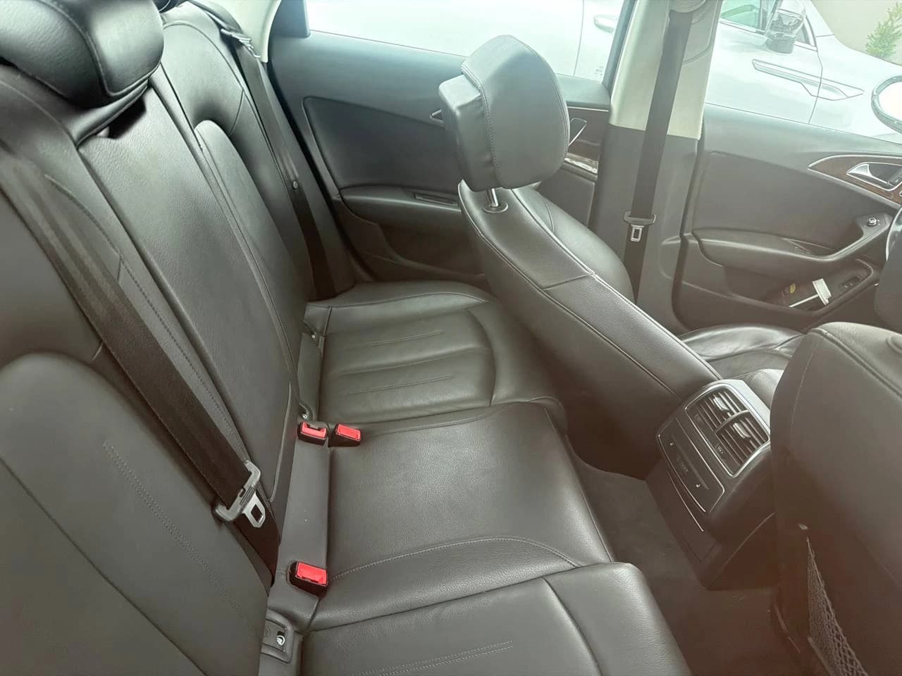 AUDI A6 (2014) photo 5
